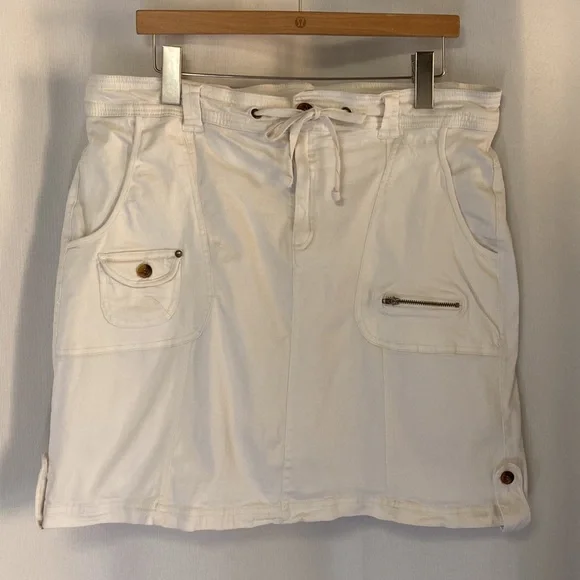 American Eagle Skort Ladies Size 14 - Picture 3 of 8